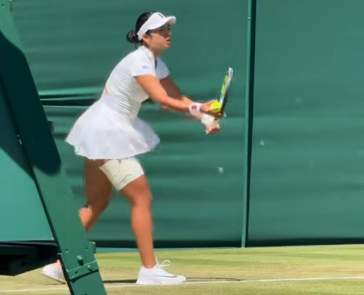 Alexandra Eala Stuns Iga Swiatek at Wimbledon 2026