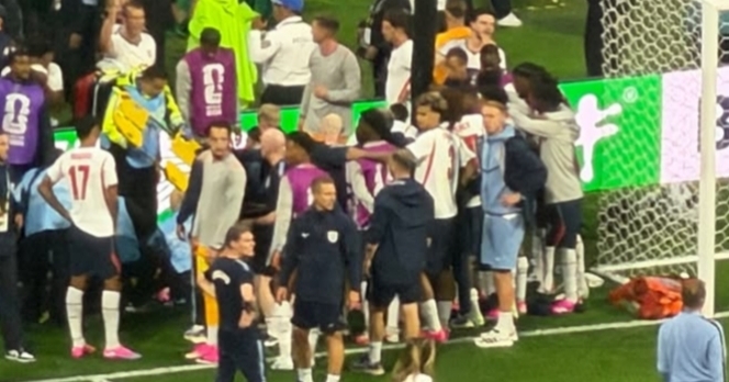 Jordan Henderson Stretchered off After Celebration