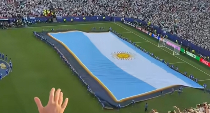 Argentina vs Egypt Round of 16 action
