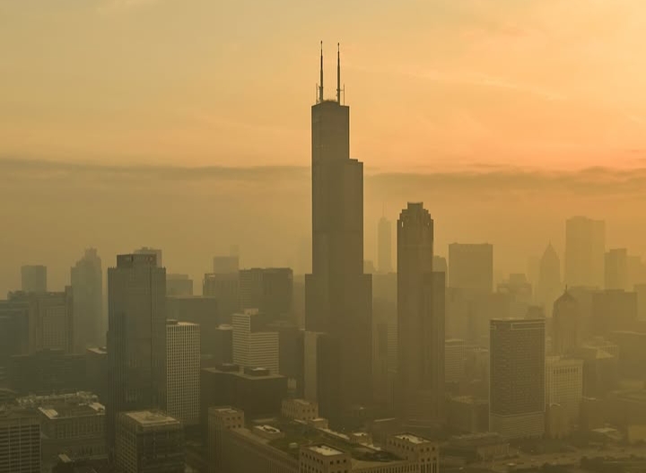 Canadian wildfire smoke affecting Chicago air quality