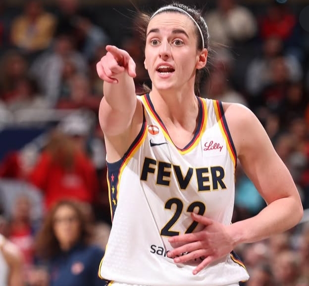 Indiana Fever players attempting a fourth-quarter comeback against the Las Vegas Aces.